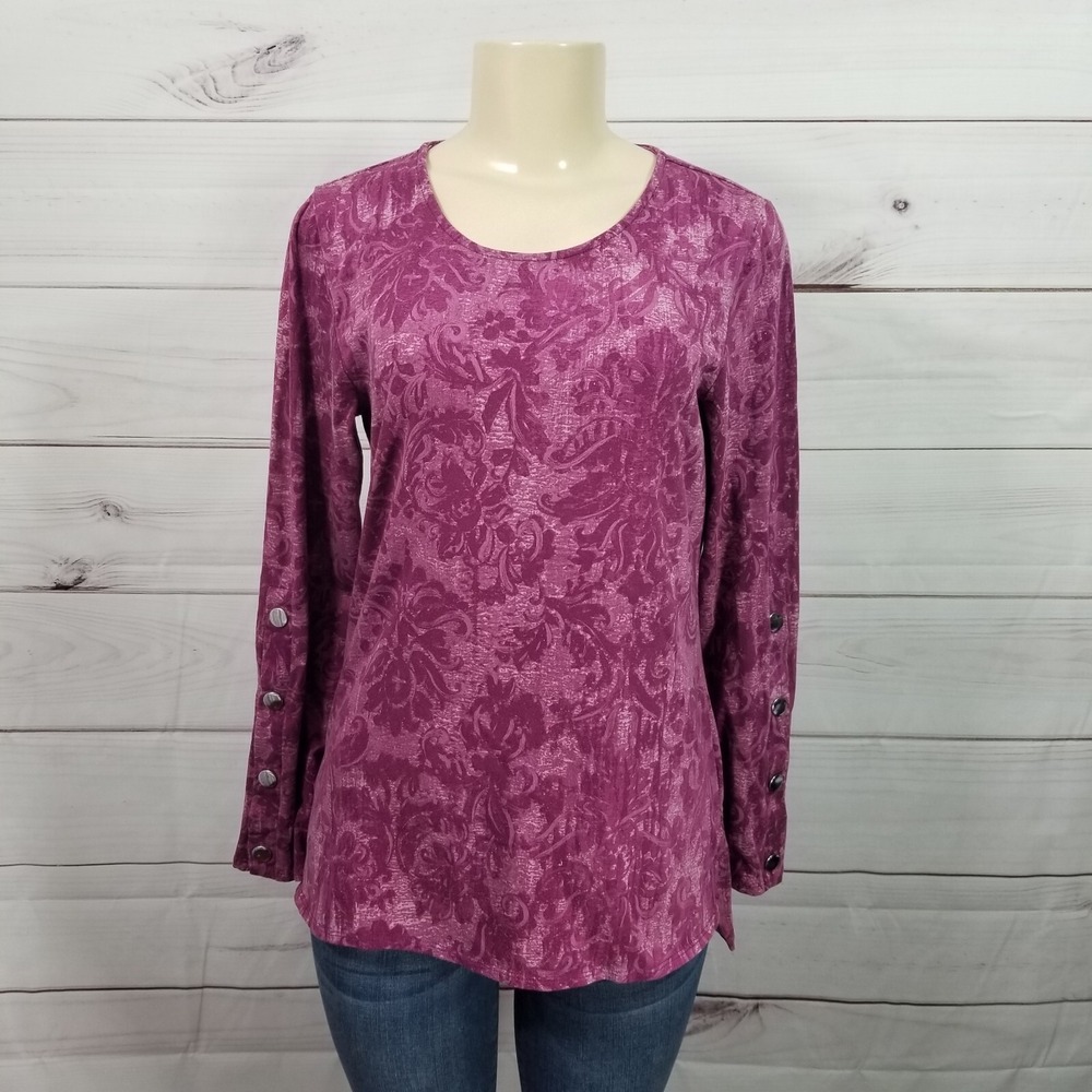 Susan Graver Top Blouse Weekend Womens XS Burgundy Purple Snap Button Sleeves.